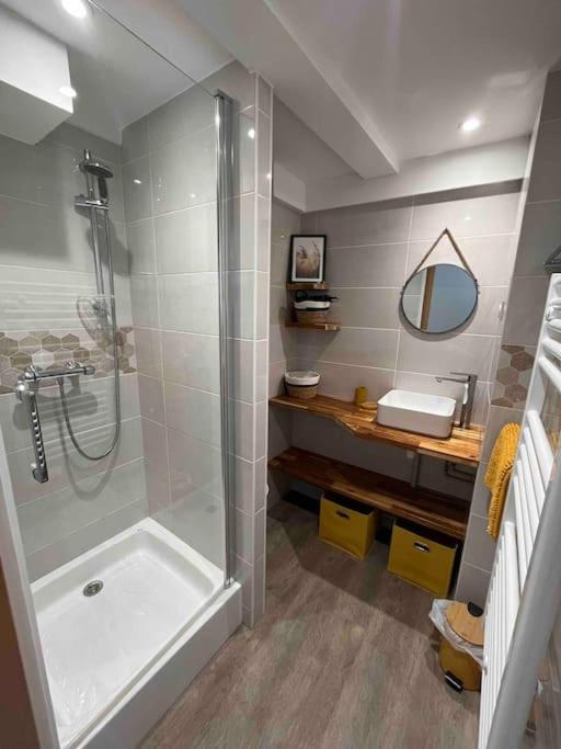 Appartement En Plein Coeur Du Centre Ville Les Sables-dʼOlonne Exterior foto