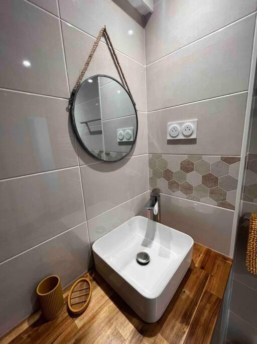 Appartement En Plein Coeur Du Centre Ville Les Sables-dʼOlonne Exterior foto
